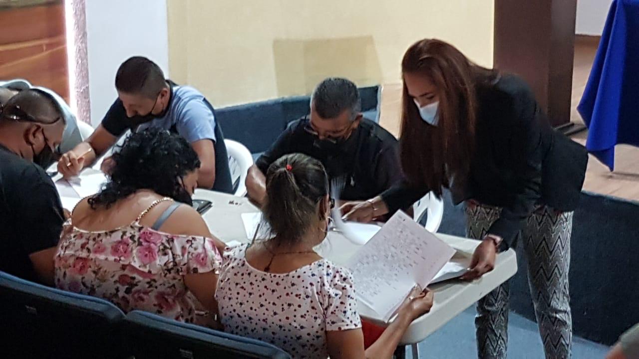 Aplicación de exámenes en instalaciones
